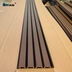 แผ่นผนัง <span class=keywords><strong>WPC</strong></span> แผ่นผนัง PVC สำหรับภายนอก ลายไม้โอ๊คทอง  วัสดุทดแทนไม้ สำหรับตกแต่งภายใน แผ่นผนัง <span class=keywords><strong>WPC</strong></span> PVC ขนาด 160x24x2900 มม. - Product Image 1