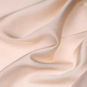 Tessuto chiffon di raso elasticizzato spandex di poliestere di alta qualità 50D tessuto di raso luccicante Super tinto per indumento
