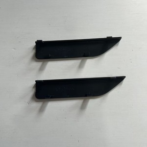 ชุดแต่งคอนโซลกลางสำหรับรถยนต์ Volkswagen Touareg ปี 2011-2018 รุ่น 7P68677483G4 สีดำ ทำจากพลาสติก สำหรับตกแต่งภายใน - Product Image 2