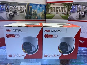 Cámara de Red Hikvision DS-2CD1347G2H-LIU 4MP ColorVu <span class=keywords><strong>a</strong></span> Todo Color con Micrófono Integrado, Audio y Detección Inteligente de Personas y Vehículos - Product Image 2