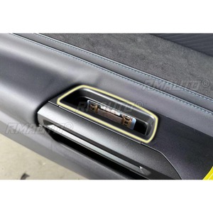 Boîte de rangement pour accoudoir de voiture, accessoires de rangement intérieur pour Ford Mustang 2024, kit de rangement pour porte de voiture - Product Image 3