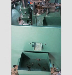 Machine de taraudage de tuyaux entièrement automatique certifiée CE par le fabricant - Product Image 5