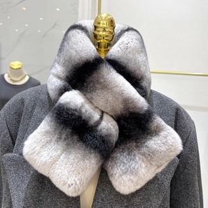 Luxe Femmes Rex <span class=keywords><strong>Fourrure</strong></span> Foulards Double Face <span class=keywords><strong>Fourrure</strong></span> Doux Réel Rex <span class=keywords><strong>Fourrure</strong></span> Col Chinchilla Rex Lapin Écharpe - Product Image 4