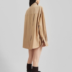 ชุดเซ็ตเสื้อและกางเกงขาสั้นสองชิ้นสำหรับผู้หญิง สไตล์เรโทร ทรงหลวม ใส่สบาย สำหรับฤดูร้อน รับสกรีนโลโก้ตามสั่ง ขายดี - Product Image 2