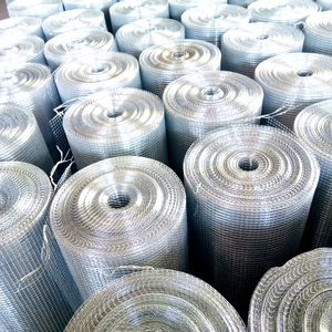 Yuking Factory Wholesale Galvanized PVC Coated 14 Gauge Welded <b>Wire</b> <b>Mesh</b> Square Hole 1/2 X 1 Farm Fence Hebei - Product Image 5