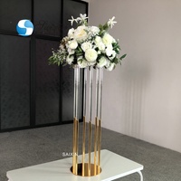 ZT--561 centres de table de mariage en or et cristal à 6 pôles uniques avec verre décorations de mariage et de table élégantes