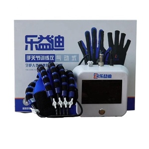 Guantes Robóticos de Rehabilitación con Control Inteligente para Entrenamiento de Movimiento de Dedos Separados en Casos de Disfunción de la Mano - Product Image 3