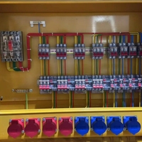 Boîte de distribution d'alimentation portable triphasée, 11 prises MCB, 8 prises mixtes, panneau de prises industrielles pour chantier et atelier