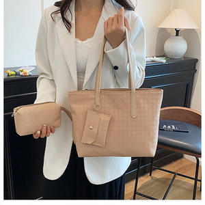 Sac à main trois pièces pour femme, grande capacité, tendance et polyvalent, sac à bandoulière, sac de bras portable pour femme - Product Image 5