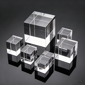 HBL Cubo di Cristallo Personalizzato con Incisione Laser 2D 3D, Fermacarte in Cristallo 3D per Regali di <span class=keywords><strong>Anniversario</strong></span> - Product Image 2