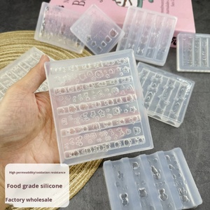 Molde de Uñas Cuadrado TangChu KT Cat, Molde de Silicona Transparente para Arte de Uñas Hecho a Mano, Diseño de Flores y Lazos de Dibujos Animados, Venta al Por Mayor - Product Image 1