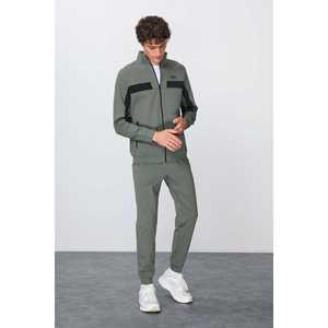 Conjunto Deportivo Haki para Hombre, Corte Estándar, Casual, Transpirable, Tela de 320g - Product Image 6