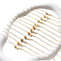 Collier pendentif décoratif tridimensionnel Fleur de Naissance de Décembre, chaîne à maillons en cuivre plaqué or massif 10K