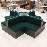 Moderner Maßgefertigter Halbkreisförmiger Grüner Samt Runder Holz-Café-Restaurant-Tisch und Stuhl Sofa-Sitzgruppe Möbel-Sitzbank