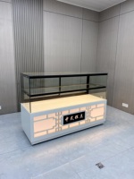Vitrine de boulangerie commerciale personnalisée avec bande lumineuse LED, comptoir en acier inoxydable, porte en verre trempé MDF, fabrication durable