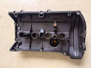 11127588412 11127588418 13537585426 11127588417 11122353337 11122334336 Kullanılmış Orijinal Hakiki BMW <span class=keywords><strong>3</strong></span> Serisi F30 Valf Kapağı - Product Image 4