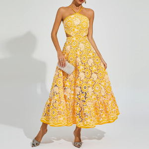 Abito personalizzato da donna estivo <span class=keywords><strong>giallo</strong></span> con taglio all'americana Maxi motivo floreale con decorazione in pizzo intrecciata - Product Image 3