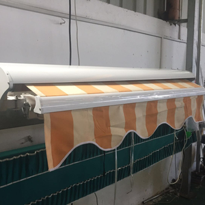 Afstandsbedienbare uittrekbare zonwering voor buiten, patio, tuin, zonnescherm, handige uittrekbare zonweringen - Product Image 1