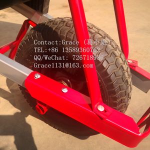 Marché américain <span class=keywords><strong>Brouette</strong></span> d'une capacité de 250kg avec manche en aluminium Roues solides pneumatiques à eau <span class=keywords><strong>110L</strong></span> Matériau plastique et métallique pour usage agricole - Product Image 3