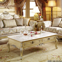 Ensemble de canapés de salon classiques français de luxe, en bois massif sculpté à la main, avec chaises et table rembourrées, style palais européen
