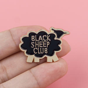 Sming broches noir mouton Club émail broche dessin animé Animal Design revers Badge <span class=keywords><strong>Hippie</strong></span> âme <span class=keywords><strong>voiture</strong></span> broche personnalisée - Product Image 1