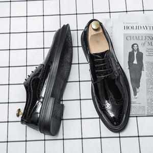 Nuevos Zapatos Oxford de Cuero para Hombre, Estilo Británico Casual de Lujo, Hechos a Mano, Impermeables, Color Verde Perenne, Cerrados, Sin Cordones, Formales, para Boda u Oficina - Product Image 4