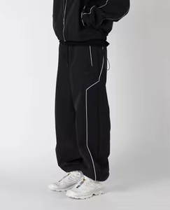 Conjunto Deportivo Unisex Impermeable de Nailon y Poliéster al por Mayor con Forro Polar, Franjas Reflectantes y Cortavientos para <span class=keywords><strong>Hombre</strong></span> - Product Image 3