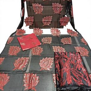 ชุดแต่งงานผ้าไหม100% ระบายอากาศได้หลากสีพิมพ์ลายหินคริสตัลจากฟาร์นซาวี - Product Image 1