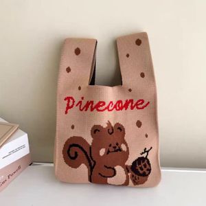 Bolso de mano de lana tejido a mano informal y versátil para mujer 2026ins, bolso tipo cubo de poliéster, bolso de compras de regalo explosivo - Product Image 5