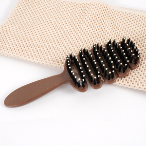 Set di Pettini da Viaggio Antistatici Portatili e Durevoli per Massaggio del Cuoio Capelluto <span class=keywords><strong>con</strong></span> Spazzola per <span class=keywords><strong>Barba</strong></span> e Logo Personalizzato - Product Image 1