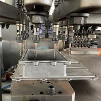 Machine de perçage et de taraudage multi-broches avec tête multi-broches réglable et tête de perçage à alimentation automatique pour abat-jour