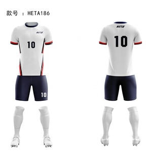 ชุดฟุตบอลทีมสโมสรแบบกำหนดเอง เสื้อฟุตบอลชาย กางเกงขาสั้นระบายอากาศ เสื้อเจอร์ซีย์ฟุตบอลแบบซับลิเมชั่น ชุดเสื้อกีฬาขาสั้น - Product Image 2
