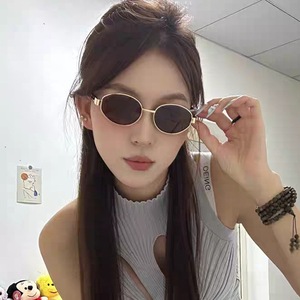 Lunettes de soleil rétro œil de chat pour femmes, monture intégrale, protection UV400, verres marron, style mode adulte - Product Image 2