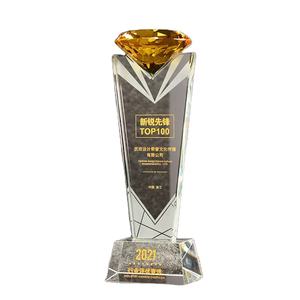 יצרן pujiang עיצוב מותאם אישית יהלום גביע ספורט תחרות פרסים אישית חברה קריסטל גביע - Product Image 1