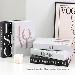 Plegable moderno Simple inglés Props papel simulación libro decoraciones para Hotel suave café estudio restaurante para diseño de interiores - Product Image 1