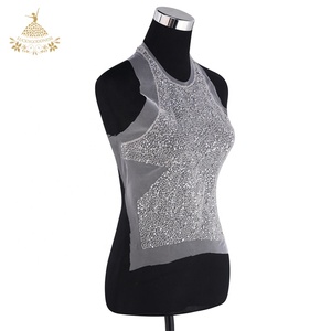 DRA-094 handgemachte silberne Kristall blumen applikationen zum Aufnähen kunden spezifische Mieder flecken Strass Großhandel Hochzeits kleid Dekorationen - Product Image 2