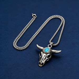 Collar yunnique con colgante de cabeza de toro de acero inoxidable con incrustaciones de turquesa para hombre, joyería de regalo - Product Image 4