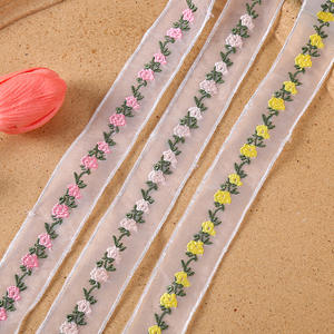 Fil de <span class=keywords><strong>verre</strong></span> brodé petits vêtements floraux tissus textiles de maison bijoux décoratifs épingles à cheveux nœuds papillon passementerie dentelle - Product Image 1