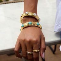 Gelang J&D Vintage Lapis Emas 18K Rantai Baja Anti Karat Motif Palu Terbuka Unisex Trendi Turquoise Modis