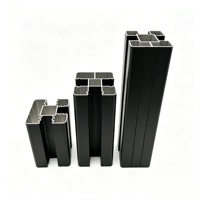 Profils en alliage d'aluminium robustes pour poteaux de clôture extérieurs, rails de guidage et systèmes de balustrades de jardin pour villas modernes