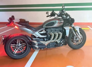 ใช้สำหรับรถมอเตอร์ไซค์ <span class=keywords><strong>Rocket</strong></span> <span class=keywords><strong>3</strong></span> GT Muscle Touring Cruiser ขนาด 2458 ซีซี เครื่องยนต์สามสูบเรียง ระบายความร้อนด้วยน้ำ พร้อมระบบ ABS ควบคุมการทรงตัวในโค้ง - Product Image 5