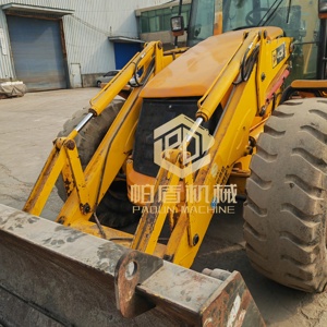 รถขุดตักดิน JCB 3CX/4CX มือสองแท้ พร้อมเครื่องยนต์เพอร์กินส์ 7 ตัน และกำลังไฟ 55 กิโลวัตต์ ใช้งานได้ พร้อมใช้งาน สภาพดี - Product Image 5