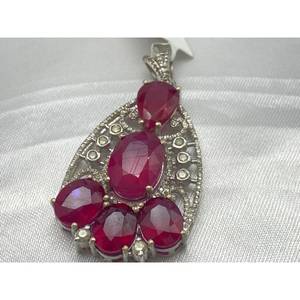 Nuevo Colgante de RUBÍ de Lujo Más Vendido, Plata de Ley 925, Regalo para Fiestas, Bodas, Compromisos, Ceremonias Religiosas y Eventos - Product Image 1