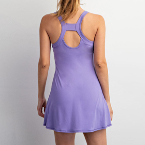 Robe de tennis personnalisée pour femme, douce comme un nuage, 2-en-<span class=keywords><strong>1</strong></span> avec short intégré et poches, coussinets amovibles, dos découpé, tenue de sport - Product Image 2