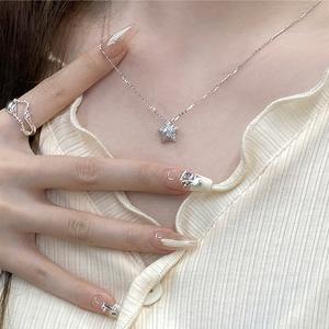 Conjunto de Collar y Pendientes de Plata de Ley S925 con Diamantes Completos, Corte Cojín, Joyería de Lujo de Alta Gama Inspirada en el Palacio - Product Image 1