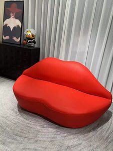 Sillón Sofá en Forma de Labios Sofá Pequeño para Dormitorio Apartamento Elegante Sofá de Terciopelo Rojo Diseño Creativo y Cómodo Precio de Mayoreo - Product Image 4