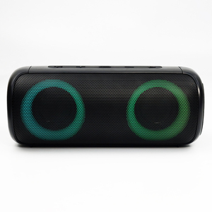 Altavoz Bluetooth Impermeable para Exteriores con Luces RGB Coloridas, Altavoz Estéreo Inalámbrico Portátil para Fiestas, Campamentos, Playa y Piscina - Product Image 1