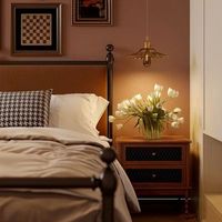 Ensembles de chambre à coucher du milieu du siècle lumière LED tête de lit King Bed Room Suite Furniture Minimal Fabric Queen Size King Size Paris Lits