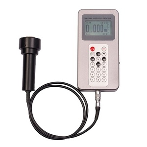 Détecteur de niveau de liquide ultrasonique portable sans contact |   Jauge de niveau externe à fixation par pince pour réservoirs d'huile, de GPL et de carburant - Product Image 1
