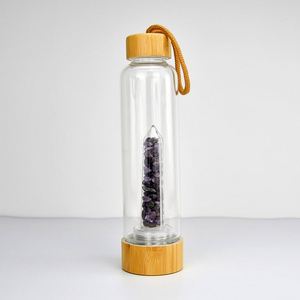 Bouteille d'eau en verre borosilicate haute qualité avec logo personnalisé 2026, manchon en améthyste naturelle et cristal de guérison - Product Image 6